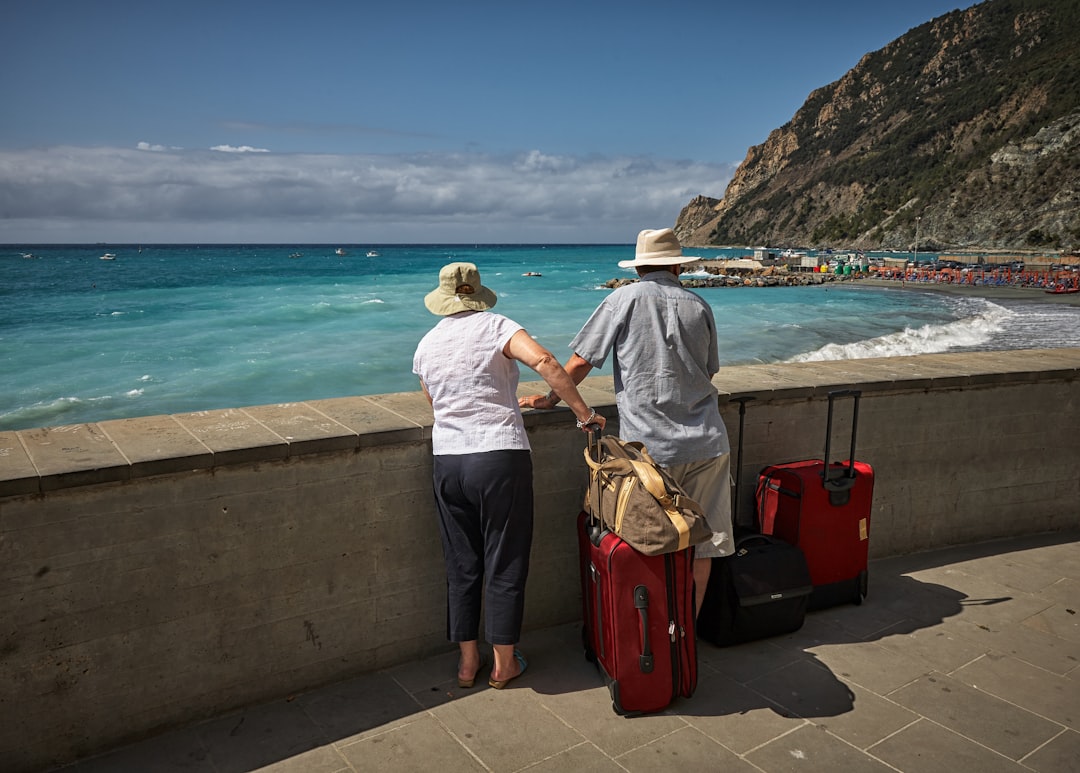 Photo tourists