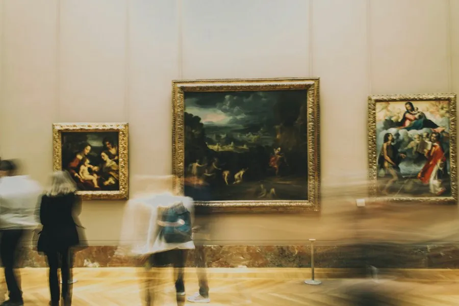 art exhibition guide